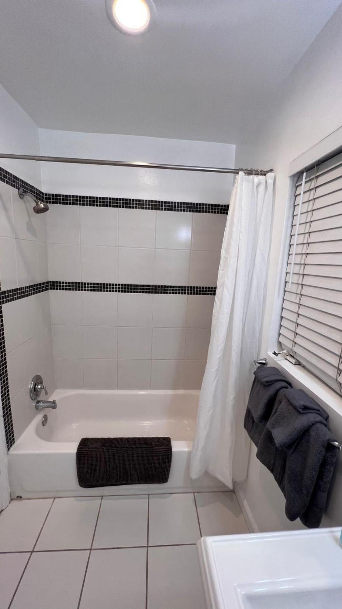 Appartement Hollywood Business *
